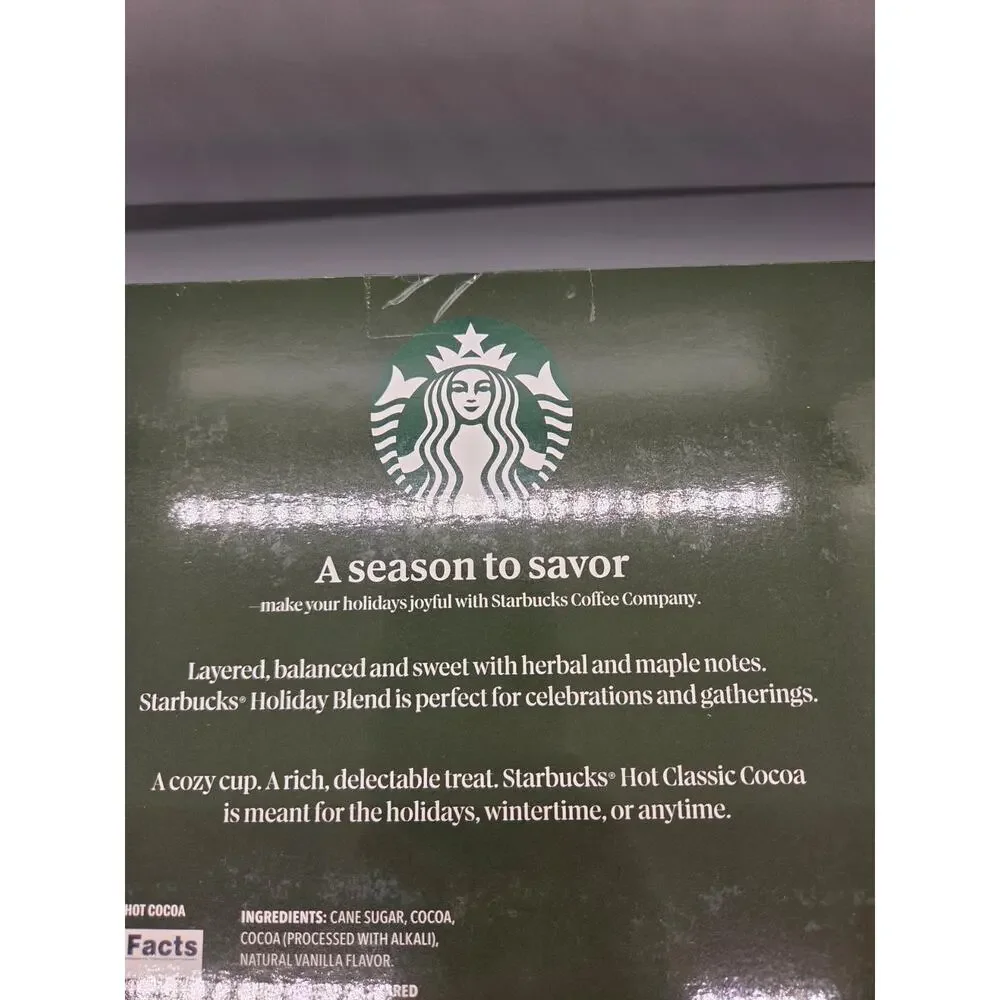 Starbucks Holiday Blend and Classic Hot Cocoa gift set